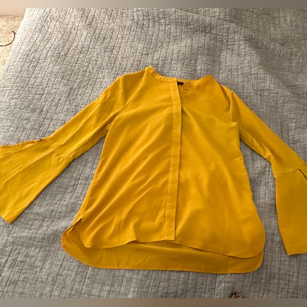 banana republic mustard blouse